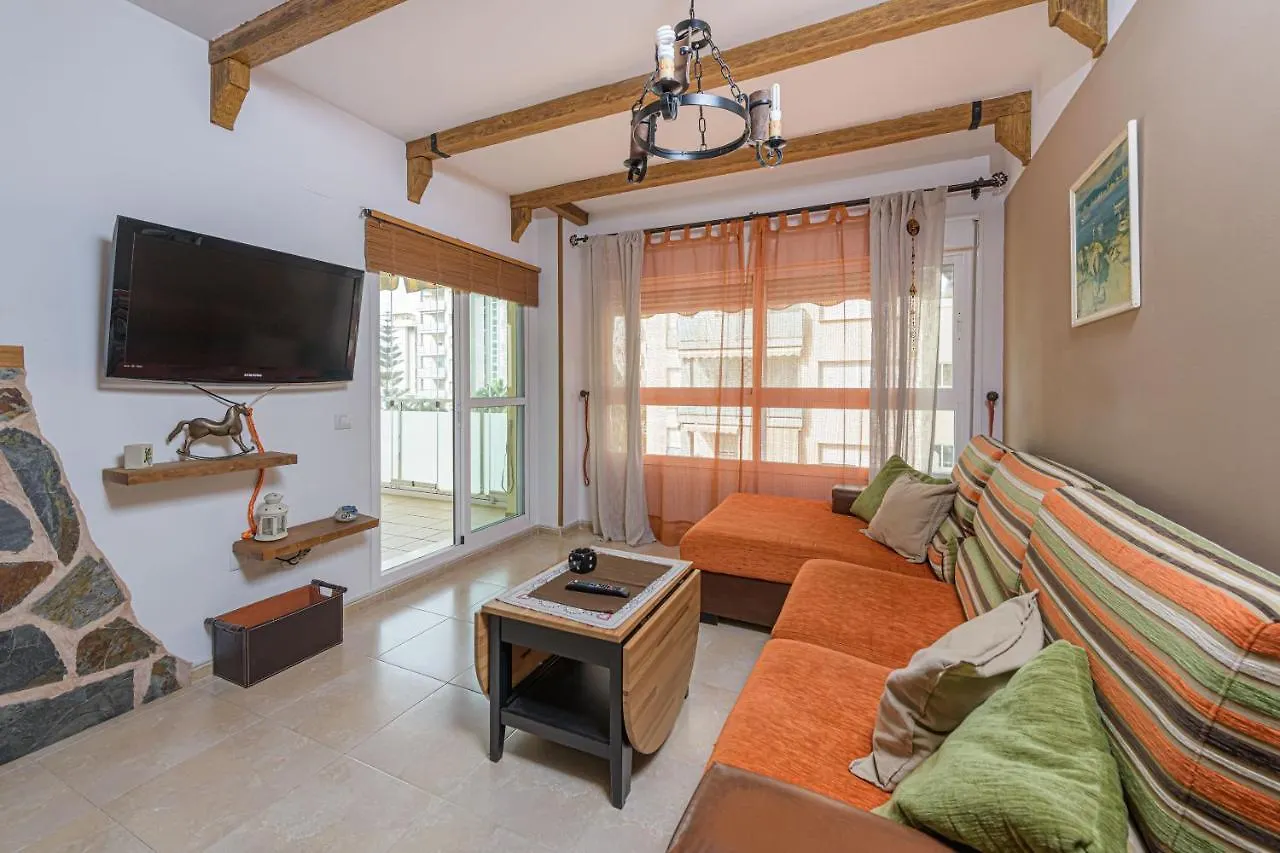 Wintowinrentals 2º Linea De Playa, Parking, Piscina. Rincon de la Victoria Apartment