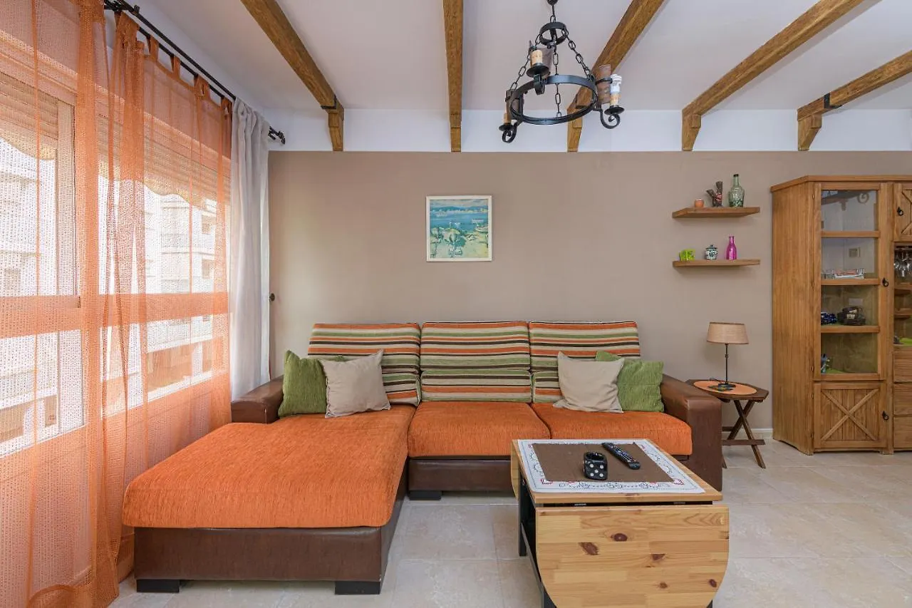 Wintowinrentals 2º Linea De Playa, Parking, Piscina. Rincon de la Victoria Apartment